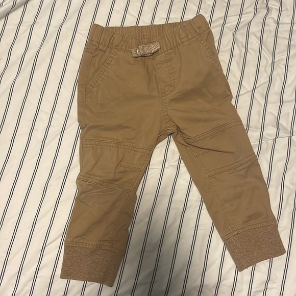 BUNDLE 18 mo Pants - Picture 2 of 8